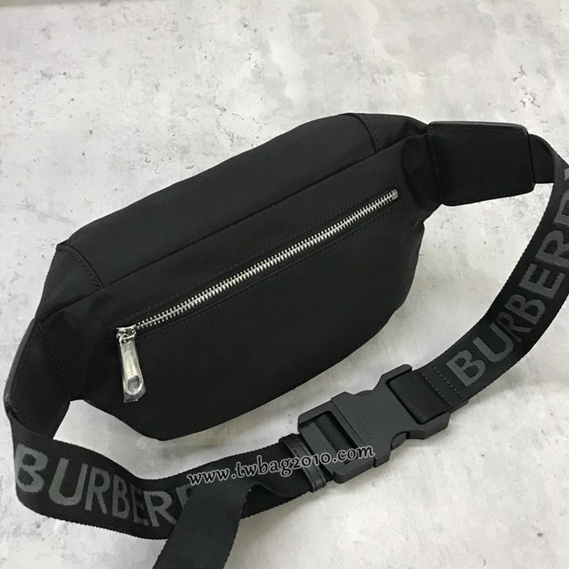 Burberry專門店新款男女斜背腰包 巴寶莉黑色尼龍布腰包 yxb1160
